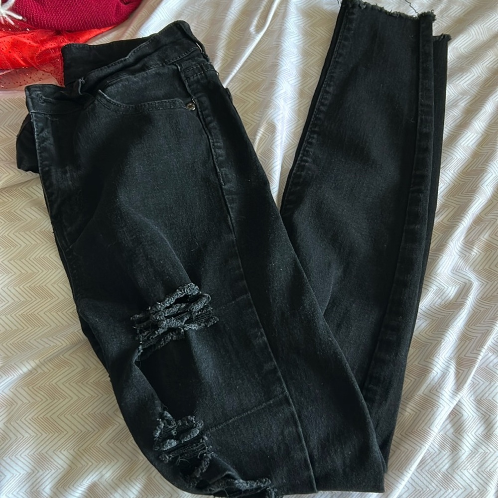 Spring 21 Distressed Black Skinny Jeans - 1